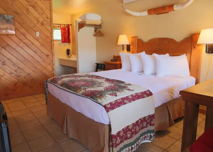 The Longhorn Ranch & Rv Park Motel Dubois